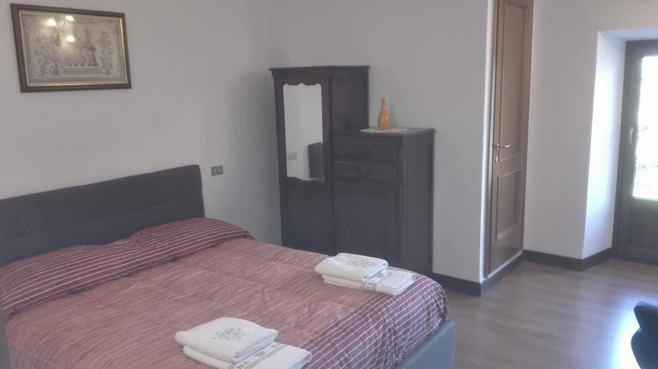 Casa Del Frate Apartment Assisi Bagian luar foto